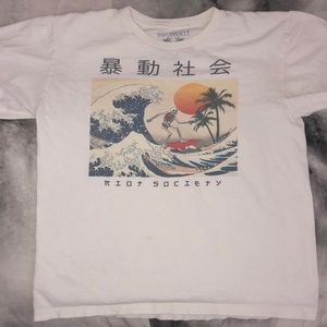 Moderately worn, Riot society white t-shirt!!